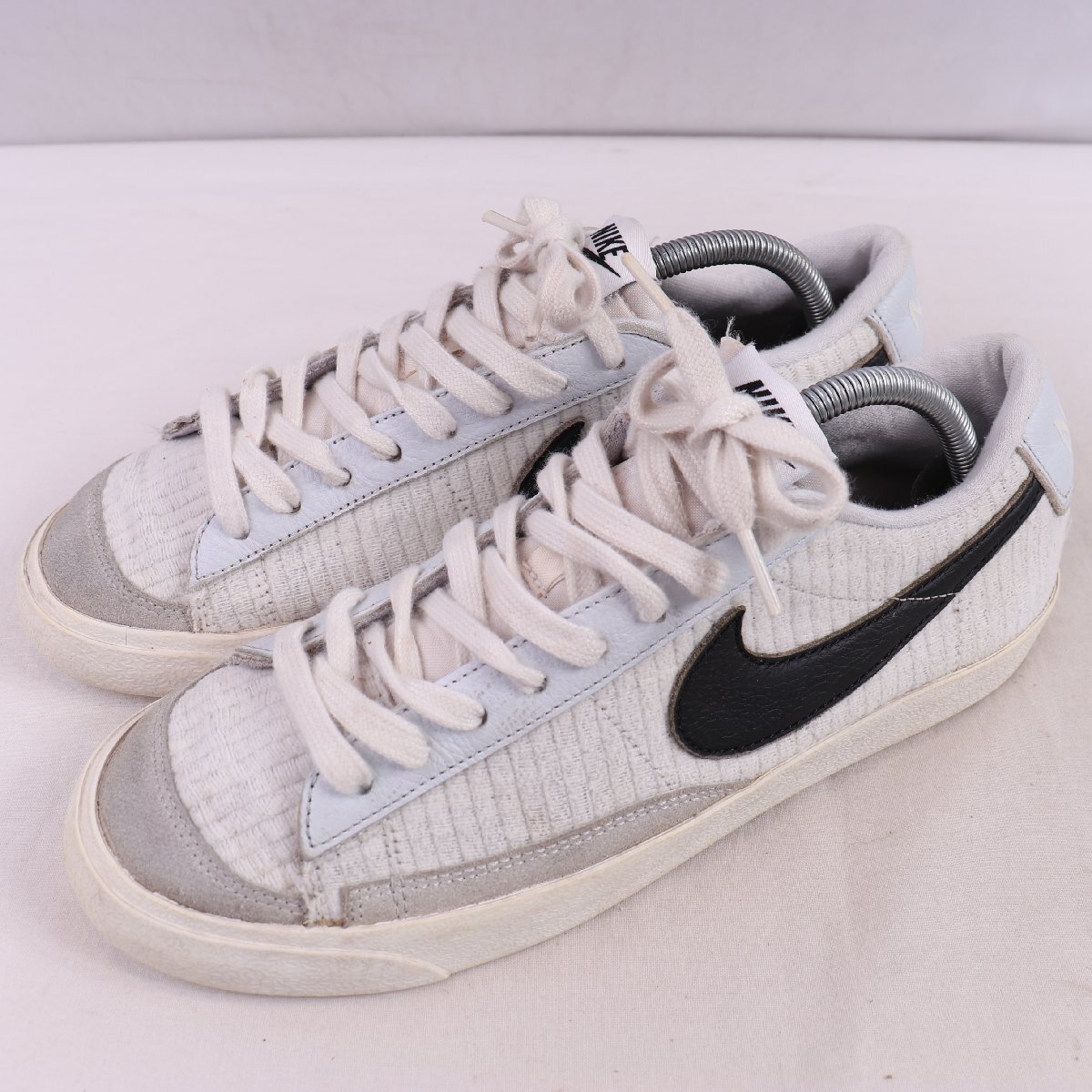 NIKE BY YOU BLAZER LOW 26.5cm/NIKE ブレーザー LOW ナイキ 古着 中古 白 ホワイト グレー 黒 メンズ スニーカー xx9291拍卖