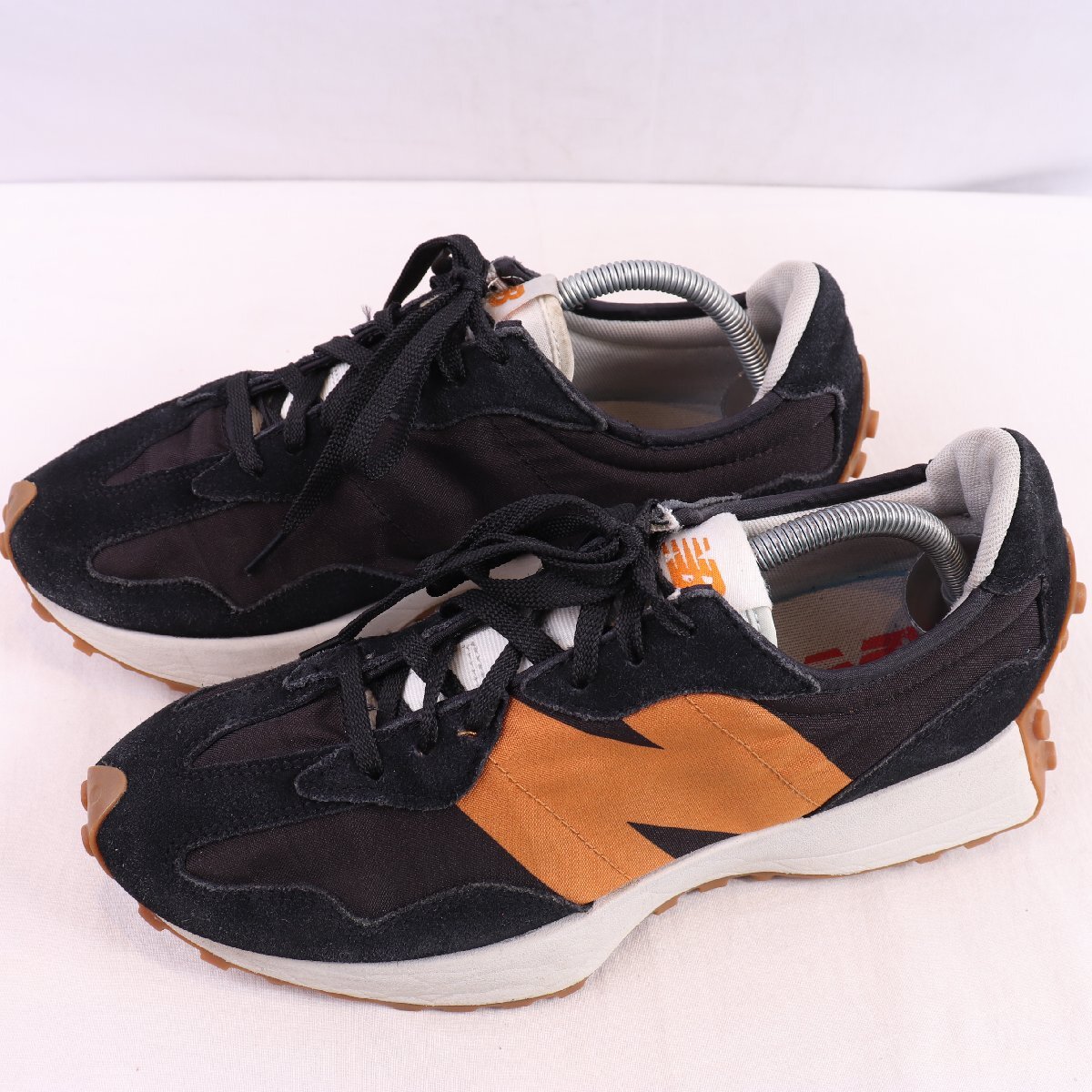 327 ニューバランス 28.0cm/new balance 黒 ブラック オレンジ 中古 古着 スニーカー メンズ yy6966拍卖