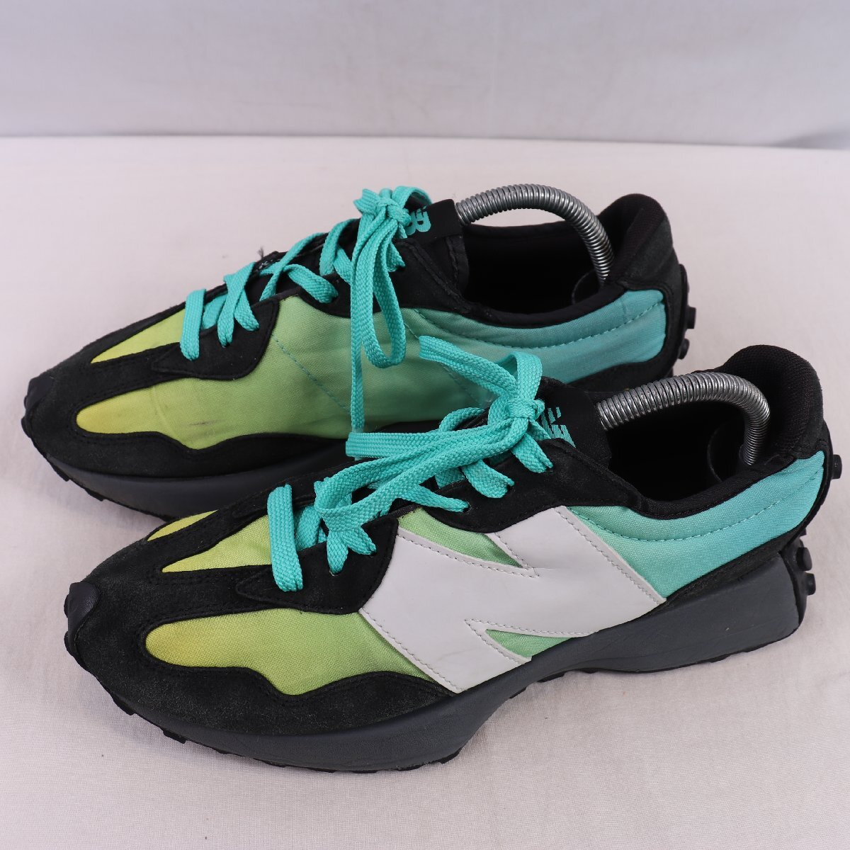 327 ニューバランス 26.5cm/new balance 黄緑 キミドリ エメラルド 黒 ブラック 白 ホワイト 中古 古着 メンズ スニーカー yy6972拍卖