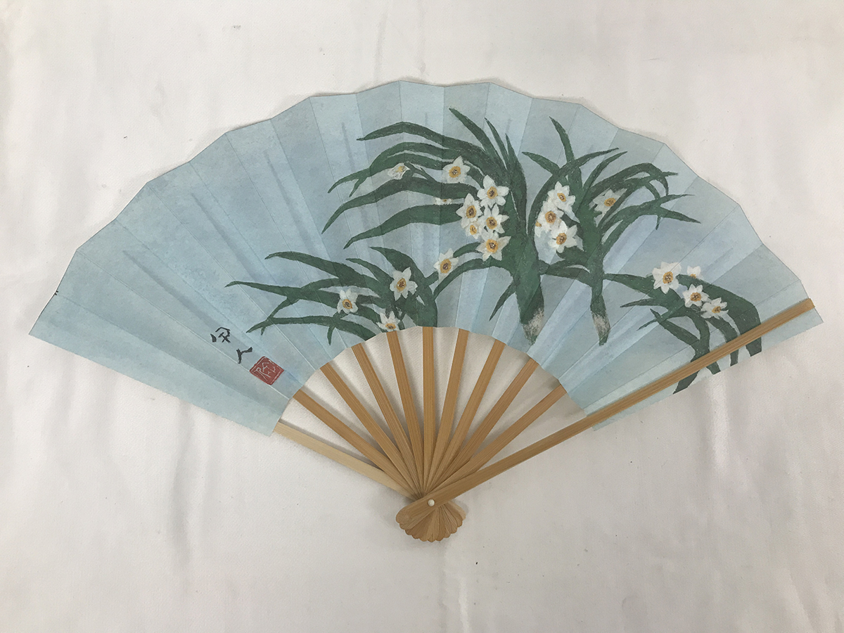 新品■工藤甲人 水仙 扇子 約27cm×41cm 未使用 平塚八幡宮記念品★送料無料拍卖
