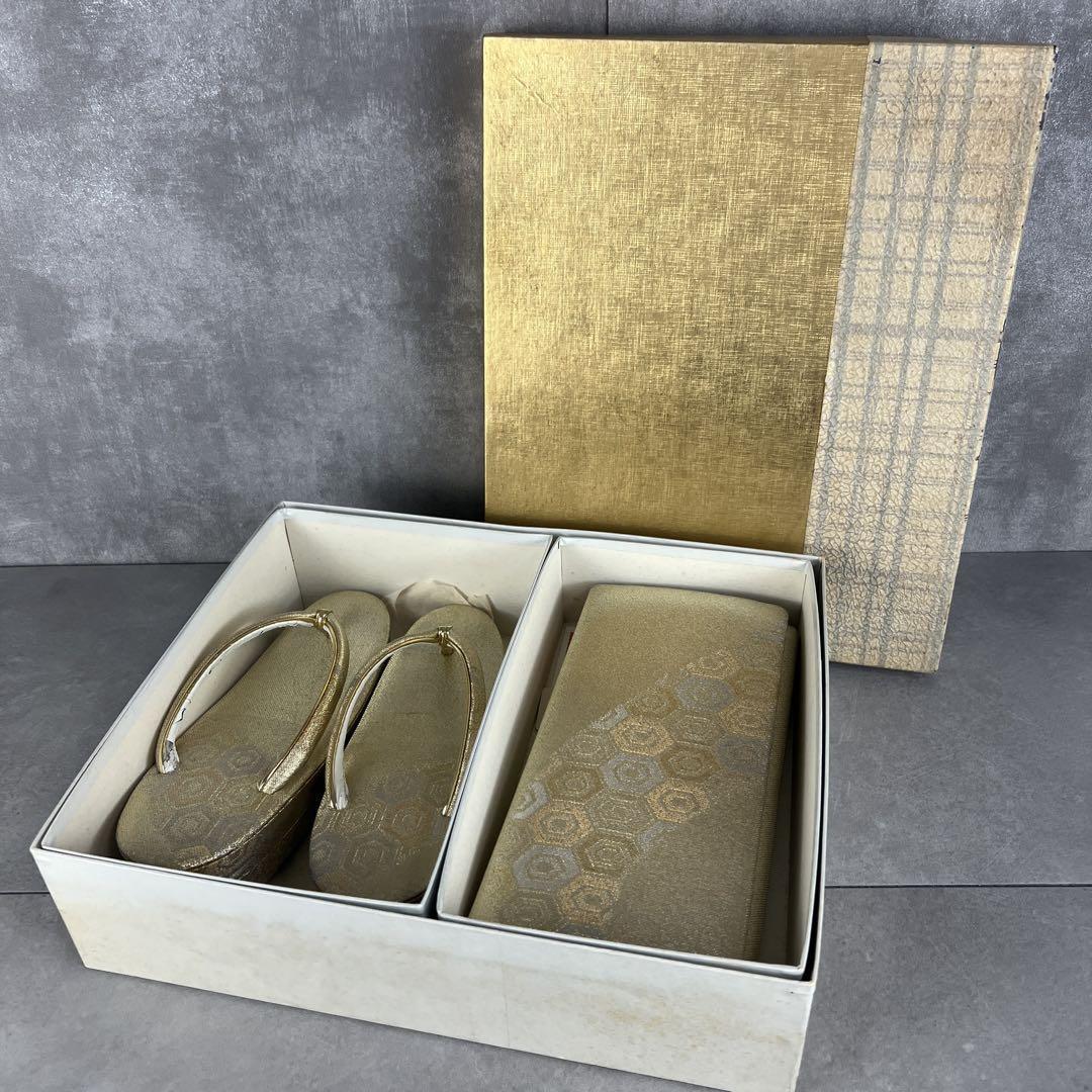 高級錦織 今井 ほうぎょく 御誂 草履 バッグ セット 和服 礼装 成人式 振袖 卒業式 入学式 金彩 式典 結婚式 25A7070SR0000-08拍卖