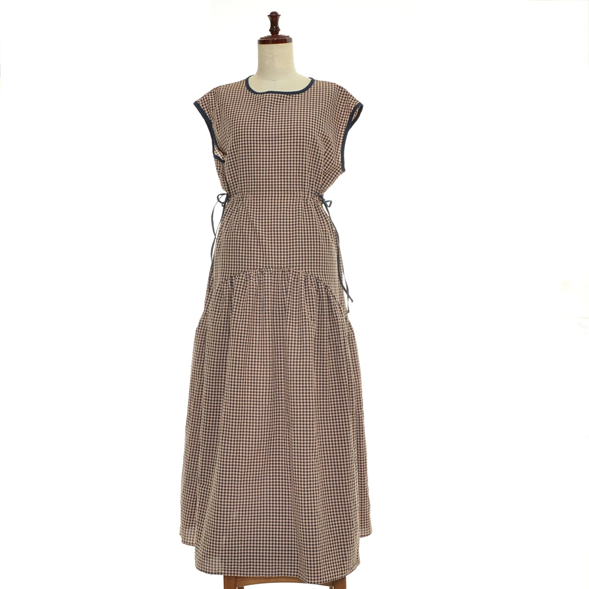 ■560315 natural couture ナチュラル クチュール ナイスクラップ ロング●ドロストデザインチェック柄ワンピース サイズF 25ss レディース拍卖