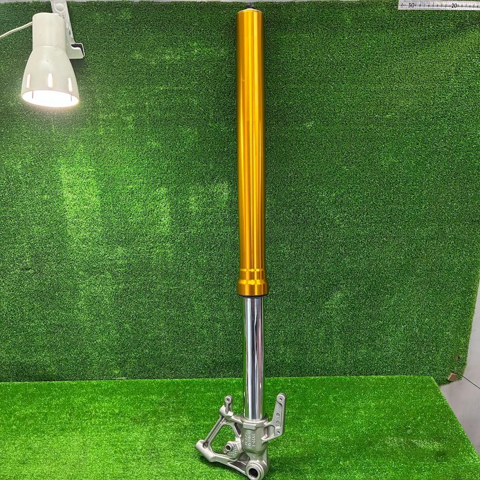 トライアンフ タイガー 900 ラリープロ 2020年 フロントフォーク 左側 SHOWA 中古拍卖