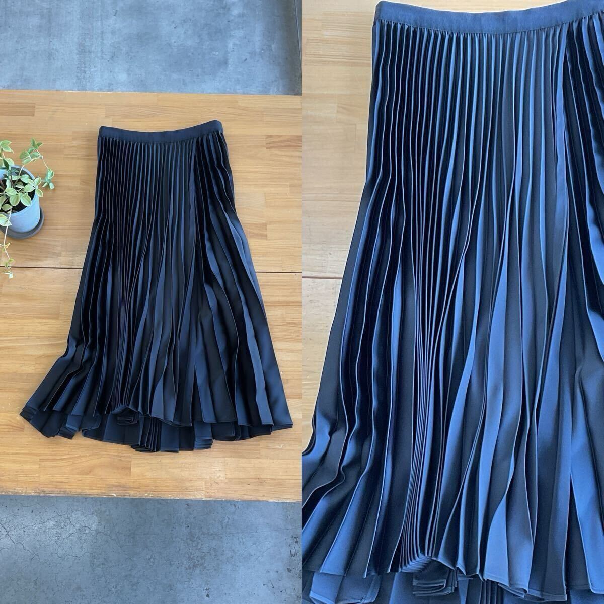 美品 UNIQLO × Theory ユニクロ×セオリー 光沢ロングプリーツスカート ウエストゴムアコーディオンフレアボトムス ブラック黒色系 M h拍卖
