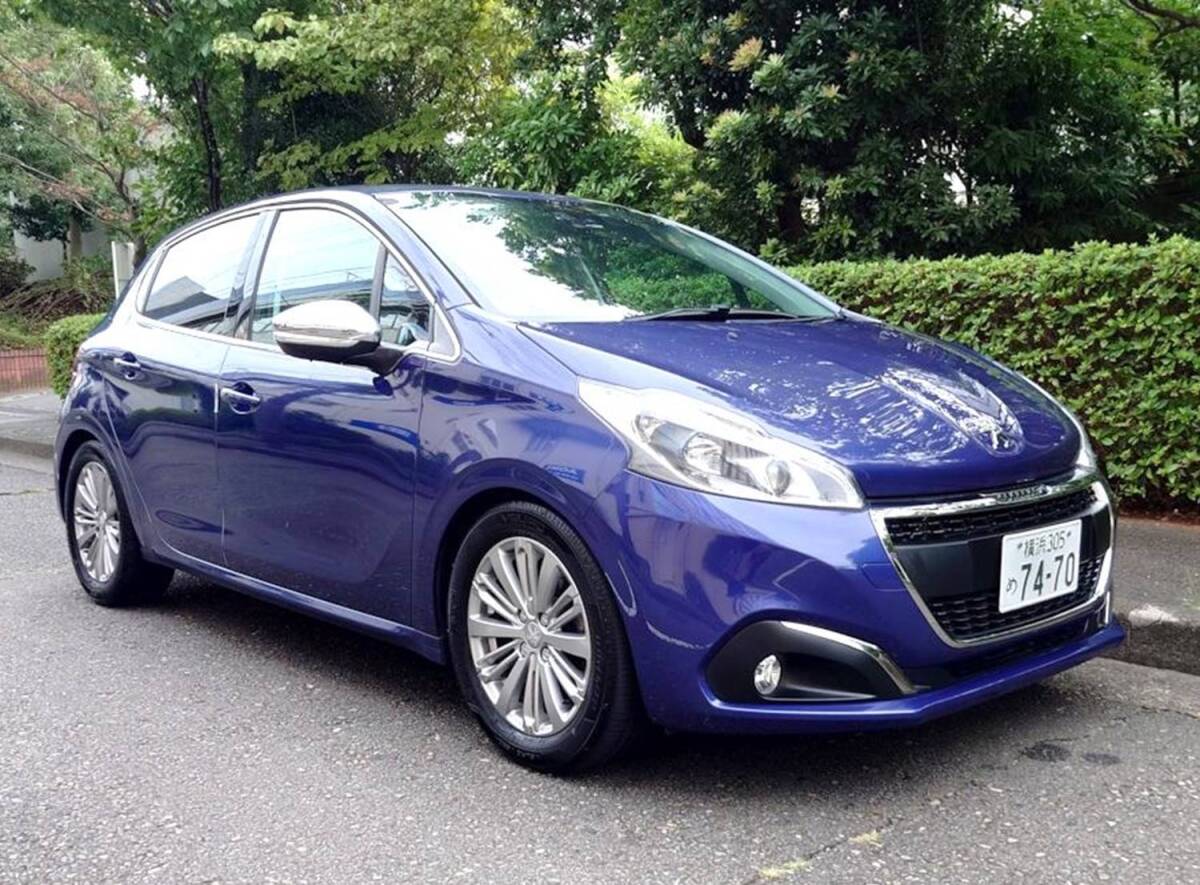 ★メンテが充実 プジョー 208 アリュール 1.2L・ターボ 2017年式 拍卖