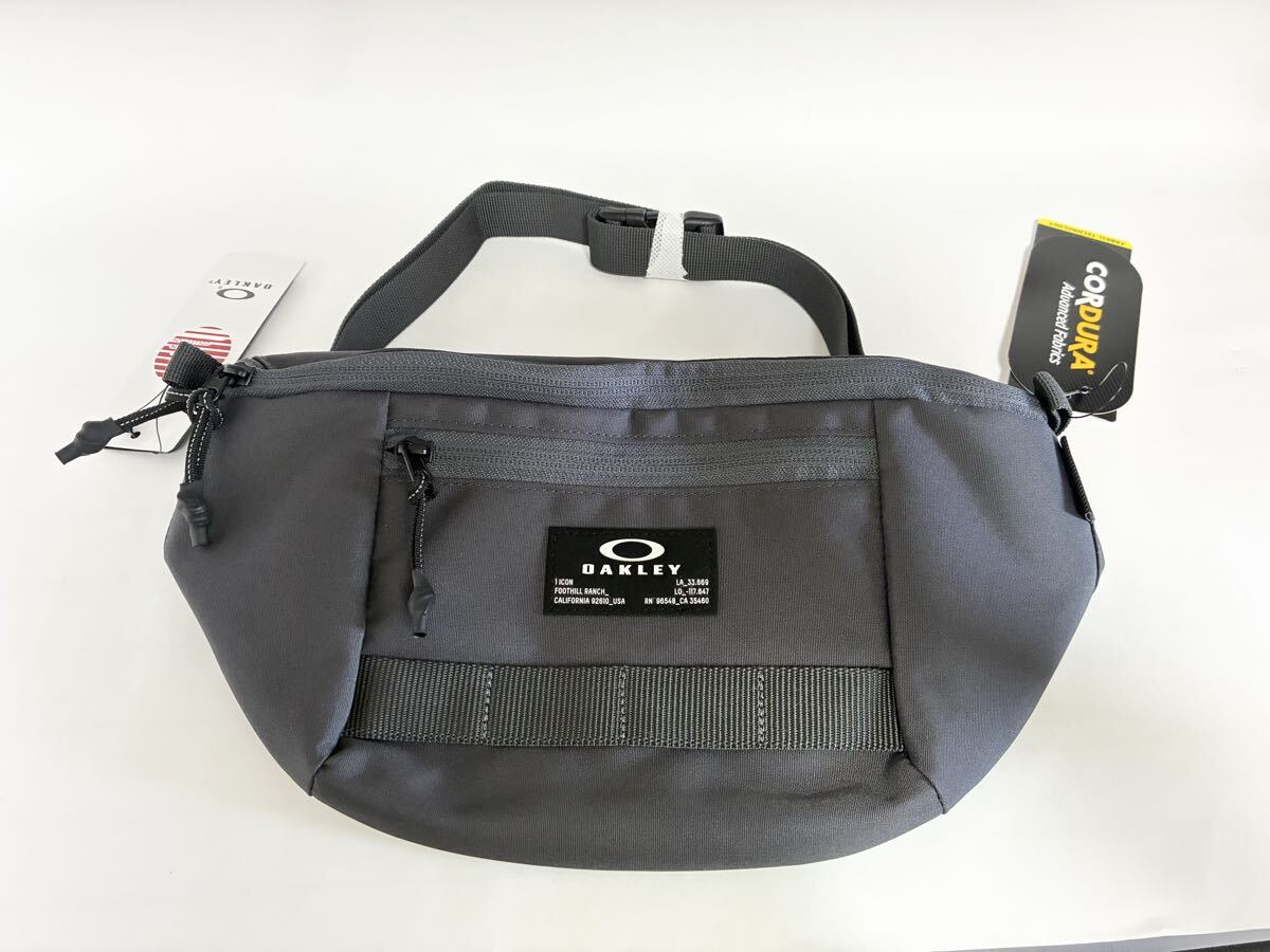 オークリー ウエストポーチ ESSENTHAL WAIST M 7.0 FW拍卖