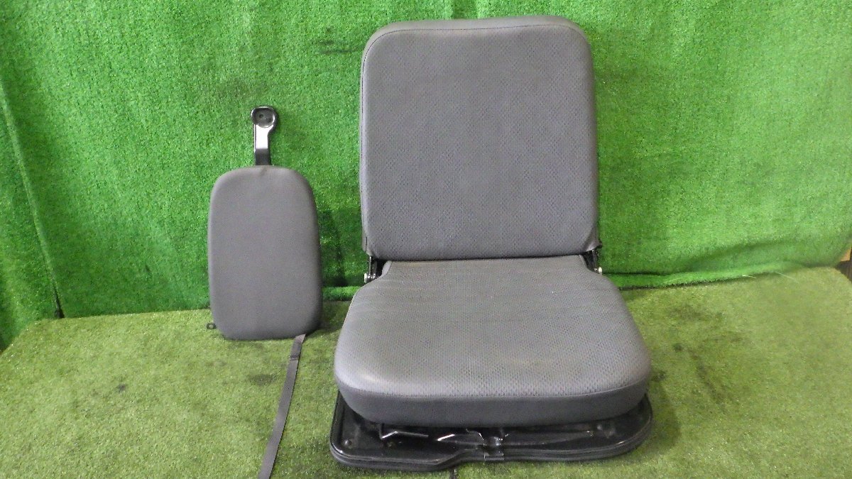 ◆ スバル サンバー トラック S510J 【 ドライバーシート 運転席 】 ヘッドレスト付 赤帽 中古品 I62 2Y3 ◆拍卖