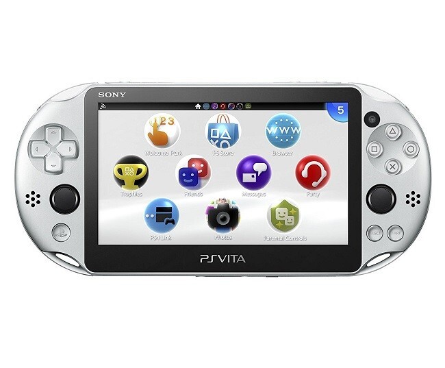 【新品】【即納】 PlayStation Vita Wi-Fiモデル シルバー (PCH-2000ZA25) 本体 ソニー拍卖
