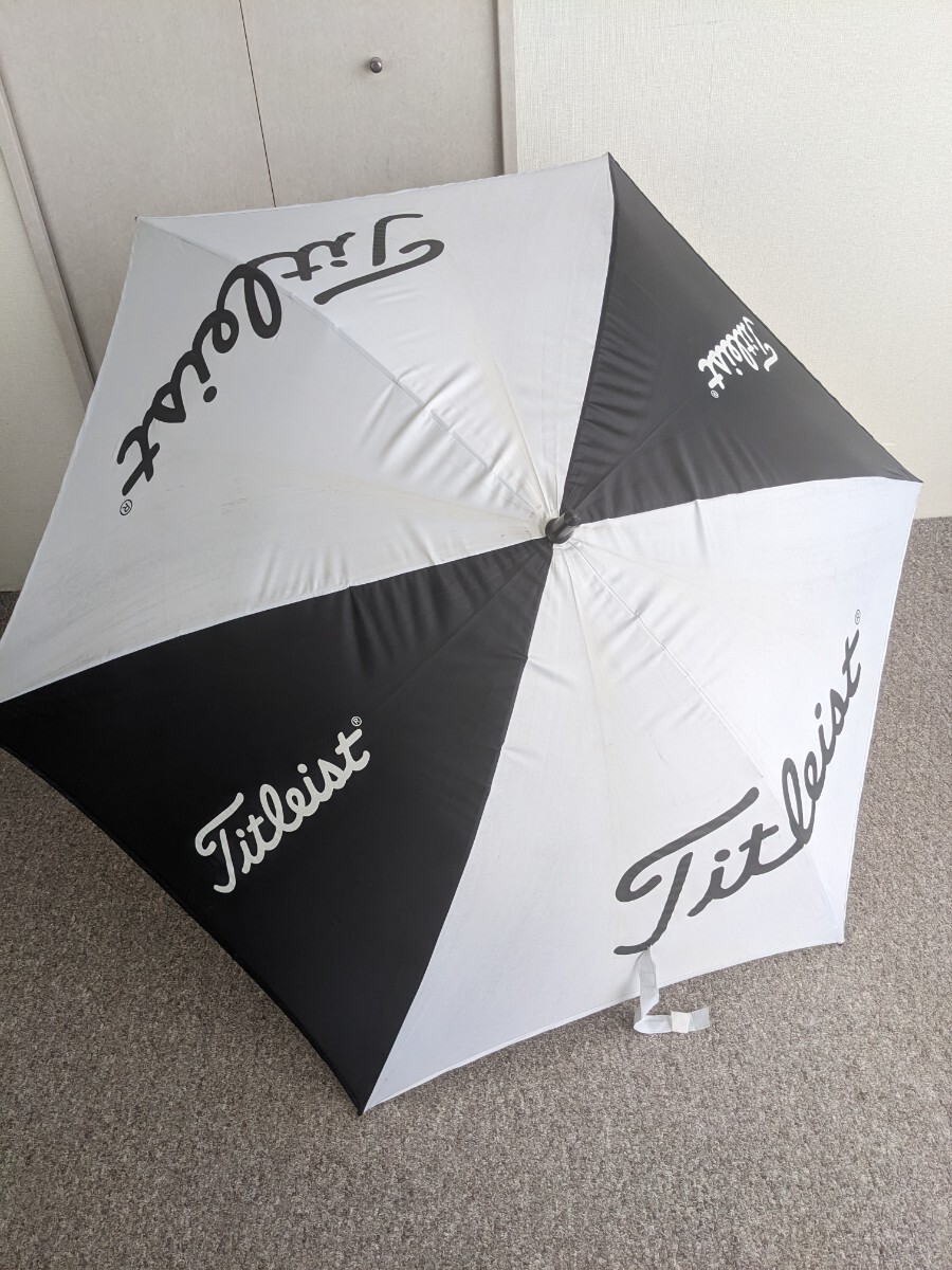 タイトリスト ゴルフ用 アンブレラ 傘 ブラック&ホワイト Titleist拍卖