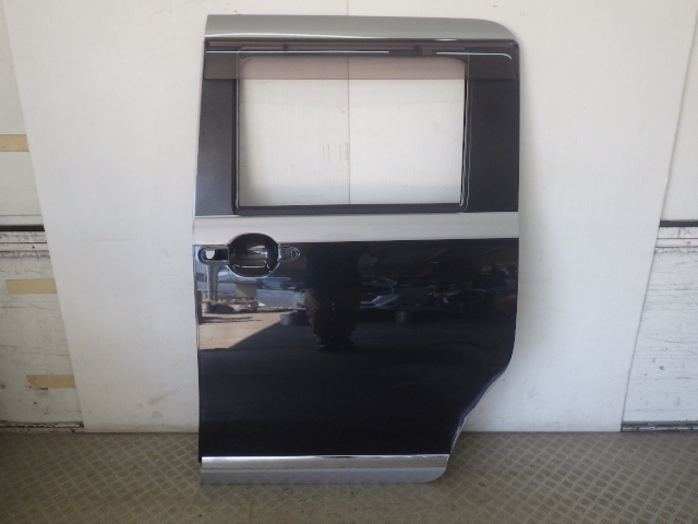 【Y09】 LA800S LA810S ムーヴキャンバス 左 リアドア スライドドア XF4 スムースグレー×ブラックマイカ 2トーン 67004-B2301 中古 即決拍卖
