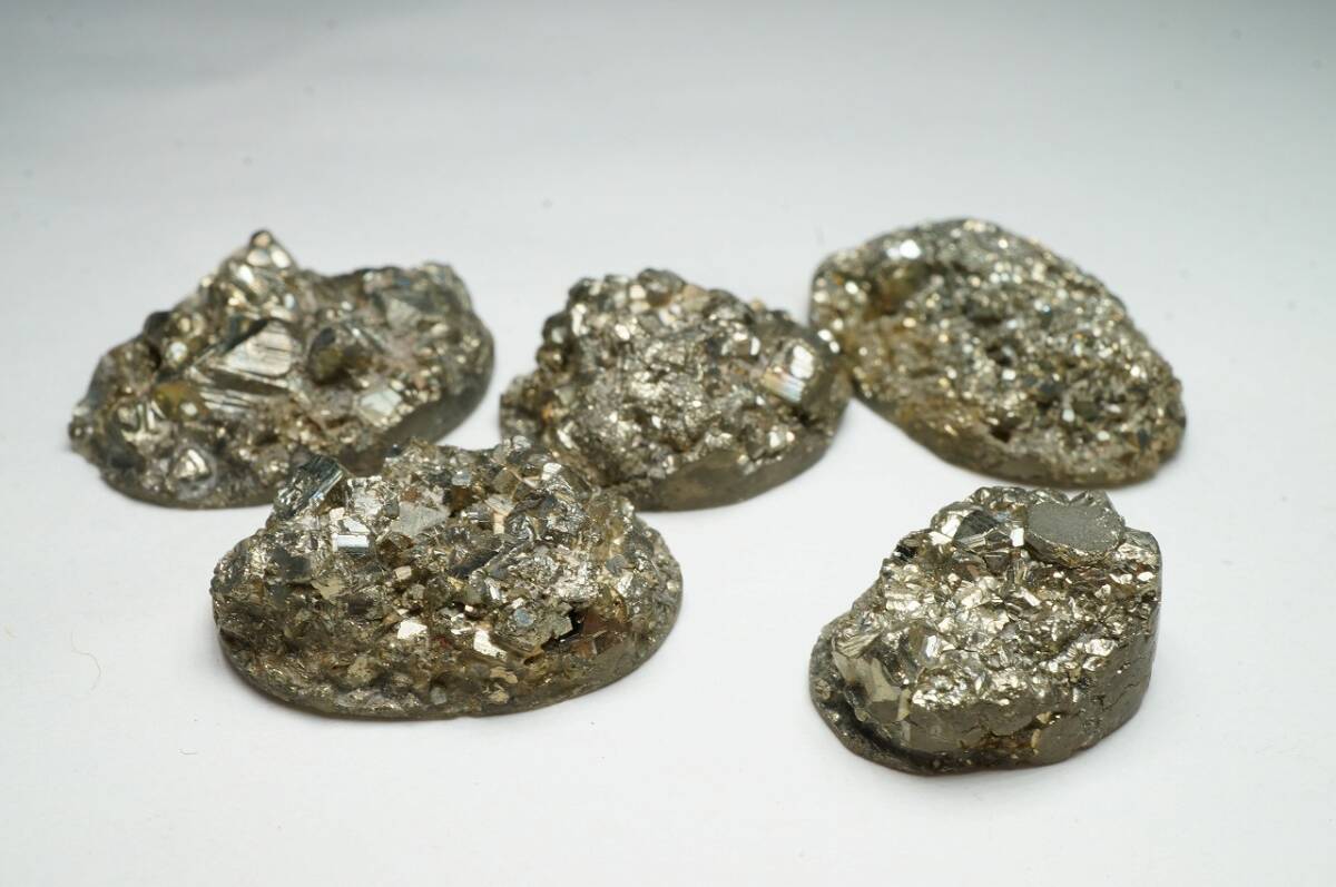 【即決特別価格!早い者勝ちです】希少!コレクター向け!スペイン産パイライト原石5個セット【17.4g】スペイン産/黄鉄鉱/原石拍卖