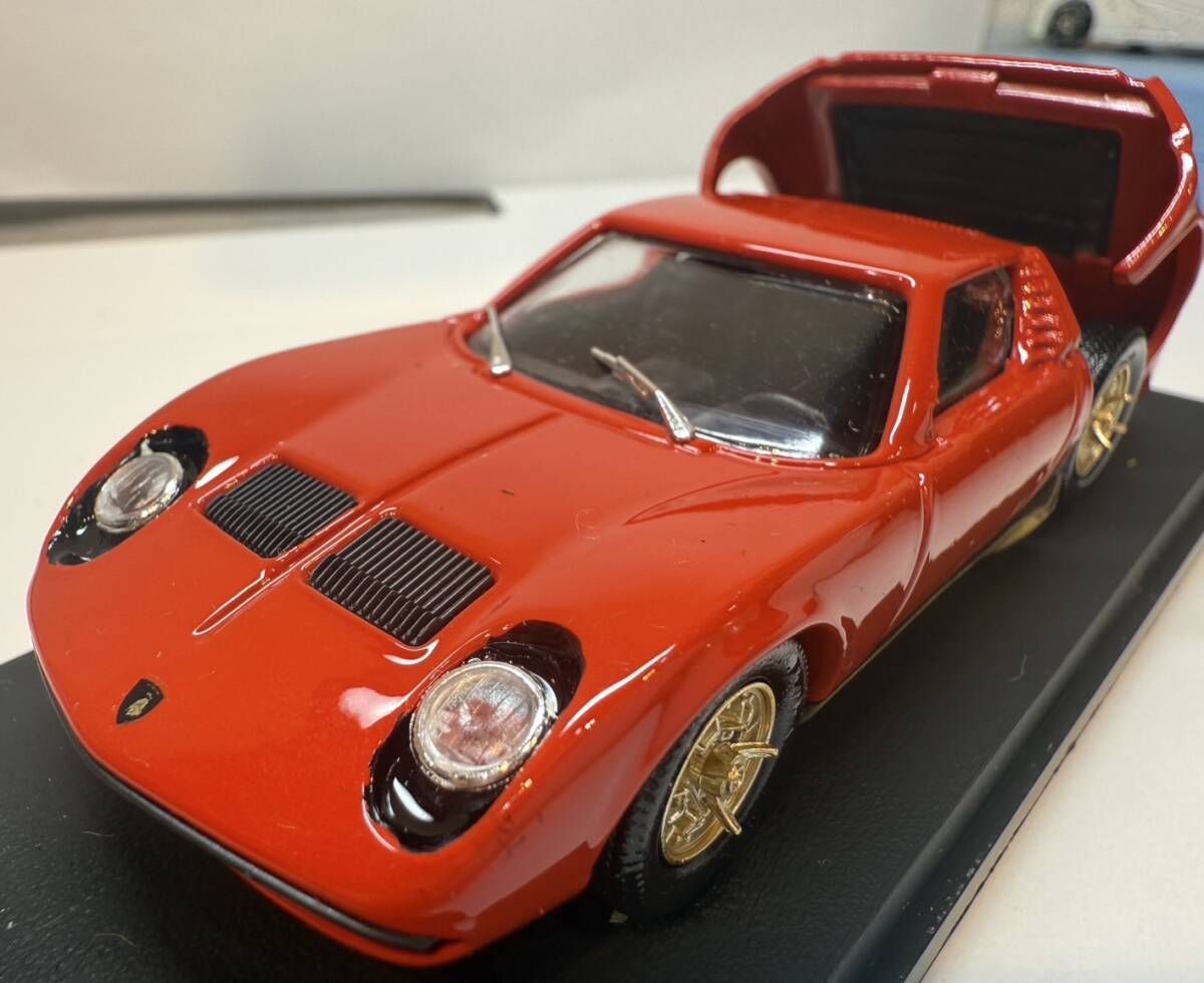 ●S7-9-83 RIOブランド1:43 スケール ランボルギーニ ミウラ P400 SV 箱 ケース 付き ミニカー 保管品拍卖