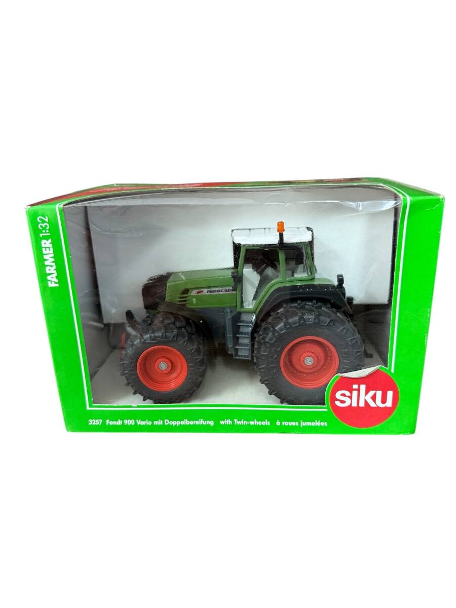 ●S7-9-23 SIKU ジク ファーマー 1:32 Fendt 900 ツインタイヤ トラクター 3257 模型 未使用品拍卖