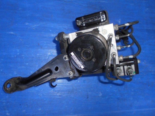 903210 スバル レガシィB4 BM9 ABSアクチュエーター拍卖