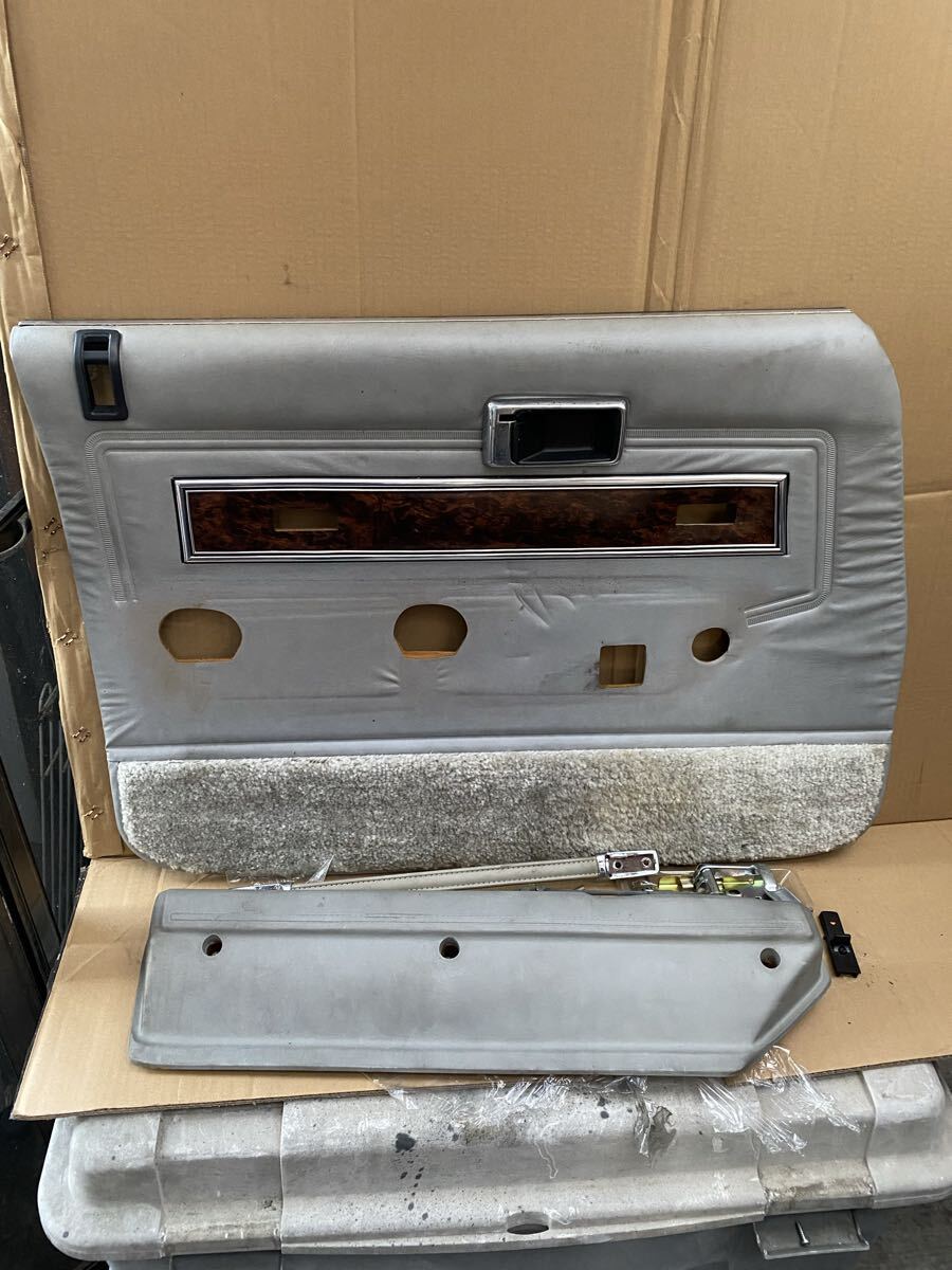 セドリック 330 セダン 助手席ドア 左前ドア インナートリム 内張 ドアフック ドアノブ 昭和53年式 C-331 SGLE L20E グロリア 旧車 レア拍卖