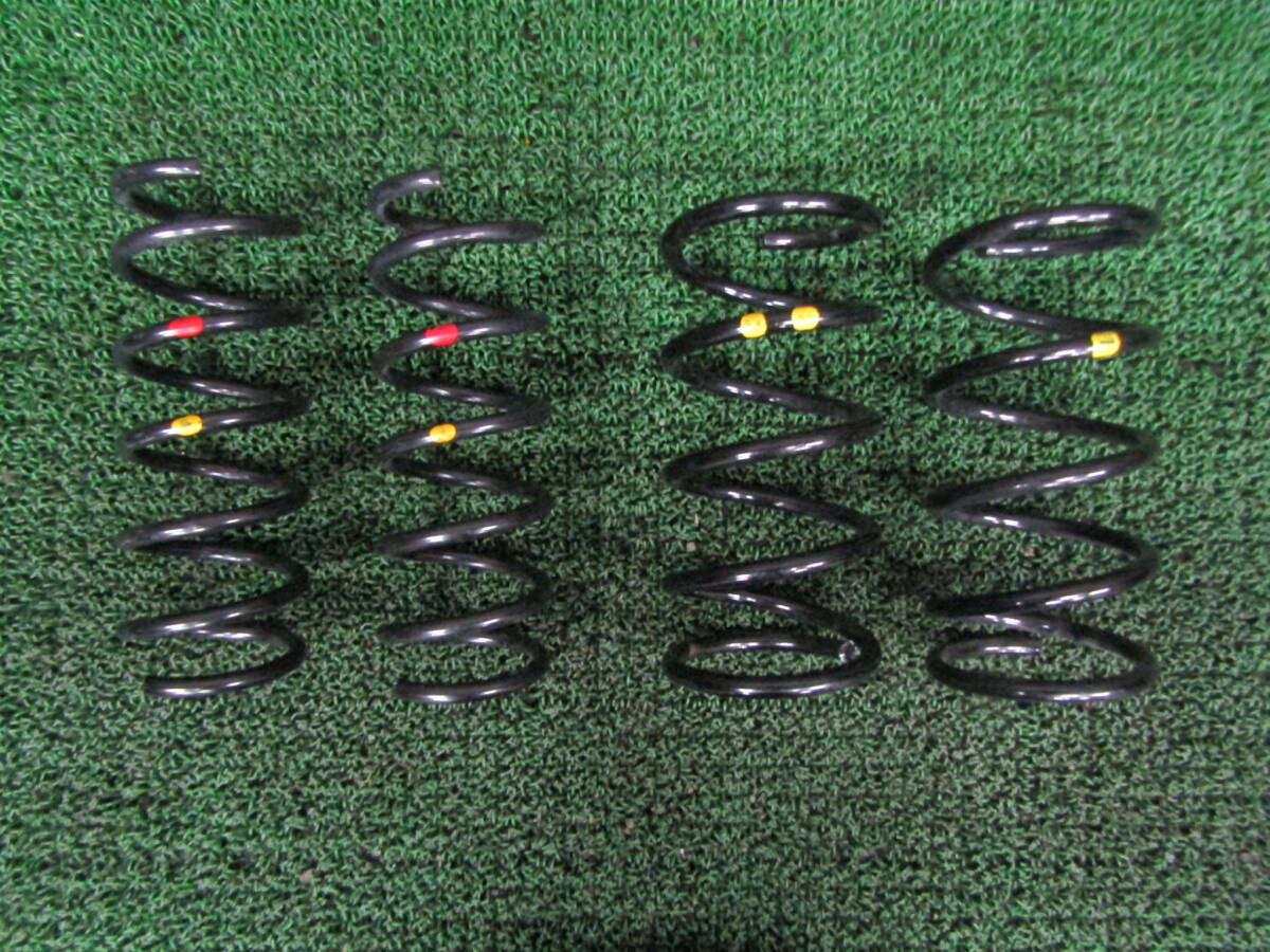 ☆送料無料☆良好品☆ダイハツ S320 アトレー 純正 サス スプリング 1台分拍卖