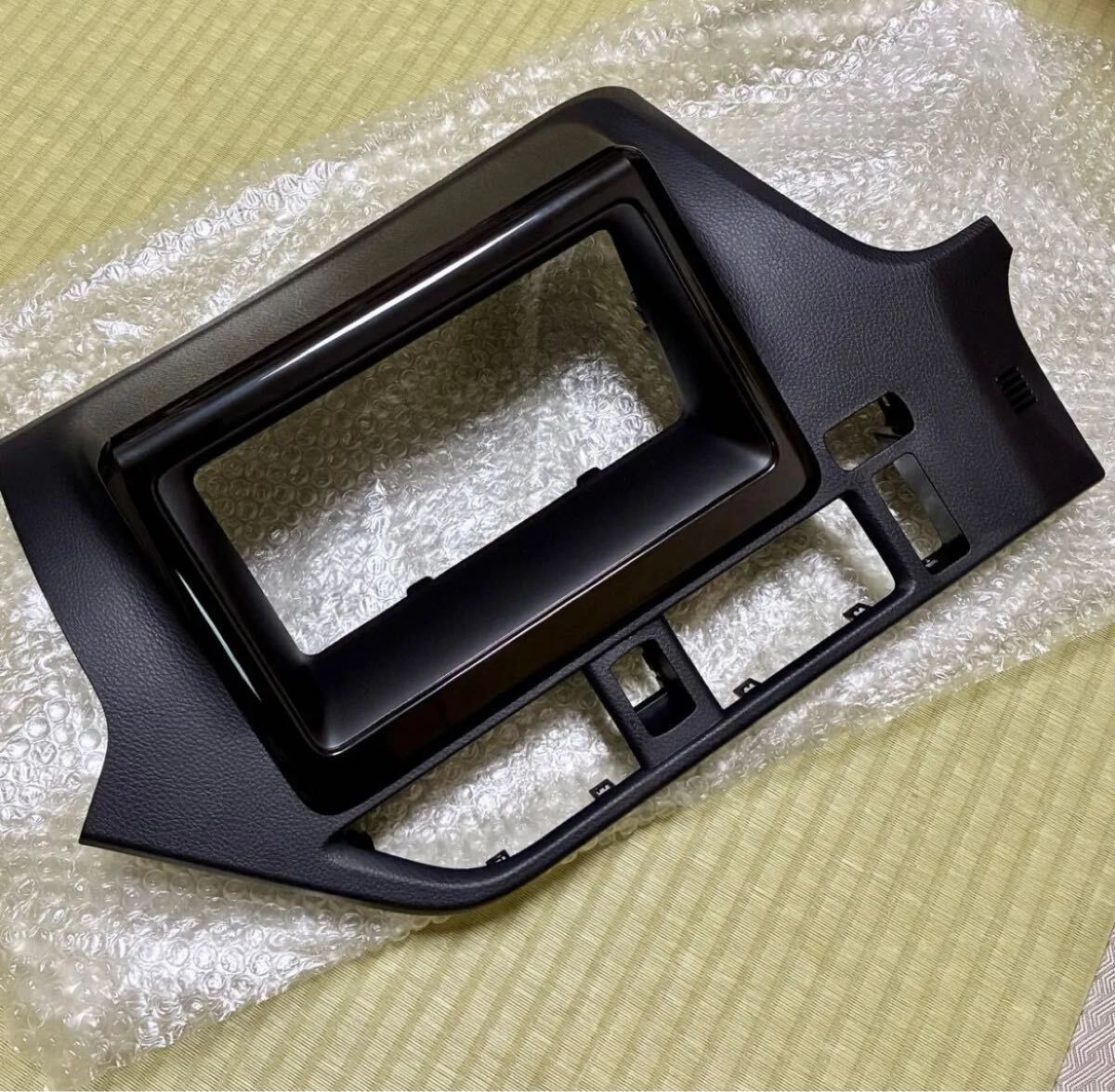 TOYOTA (トヨタ) 純正部品 インストルメントクラスタフィニッシュ パネル ノア/ヴォクシー/ESQUIRE拍卖