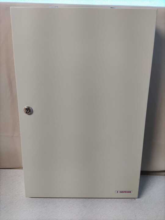 未使用展示品 SUGITA ACE 杉田エース 鉄製 キーボックス 鍵掛け ロックキー付き 縦50cm 幅33cm拍卖