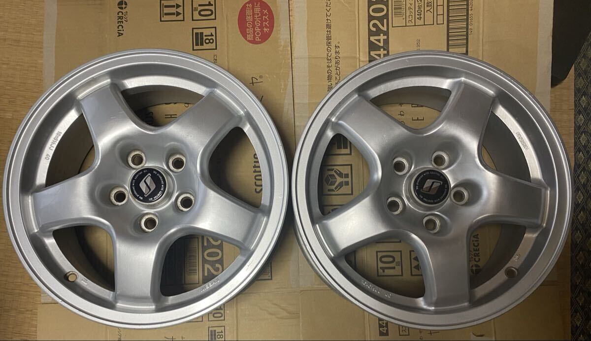 日産 スカイライン R32 純正 16x6.5 JJ 中古品 傷あり エアバルブなし 二本セット 拍卖