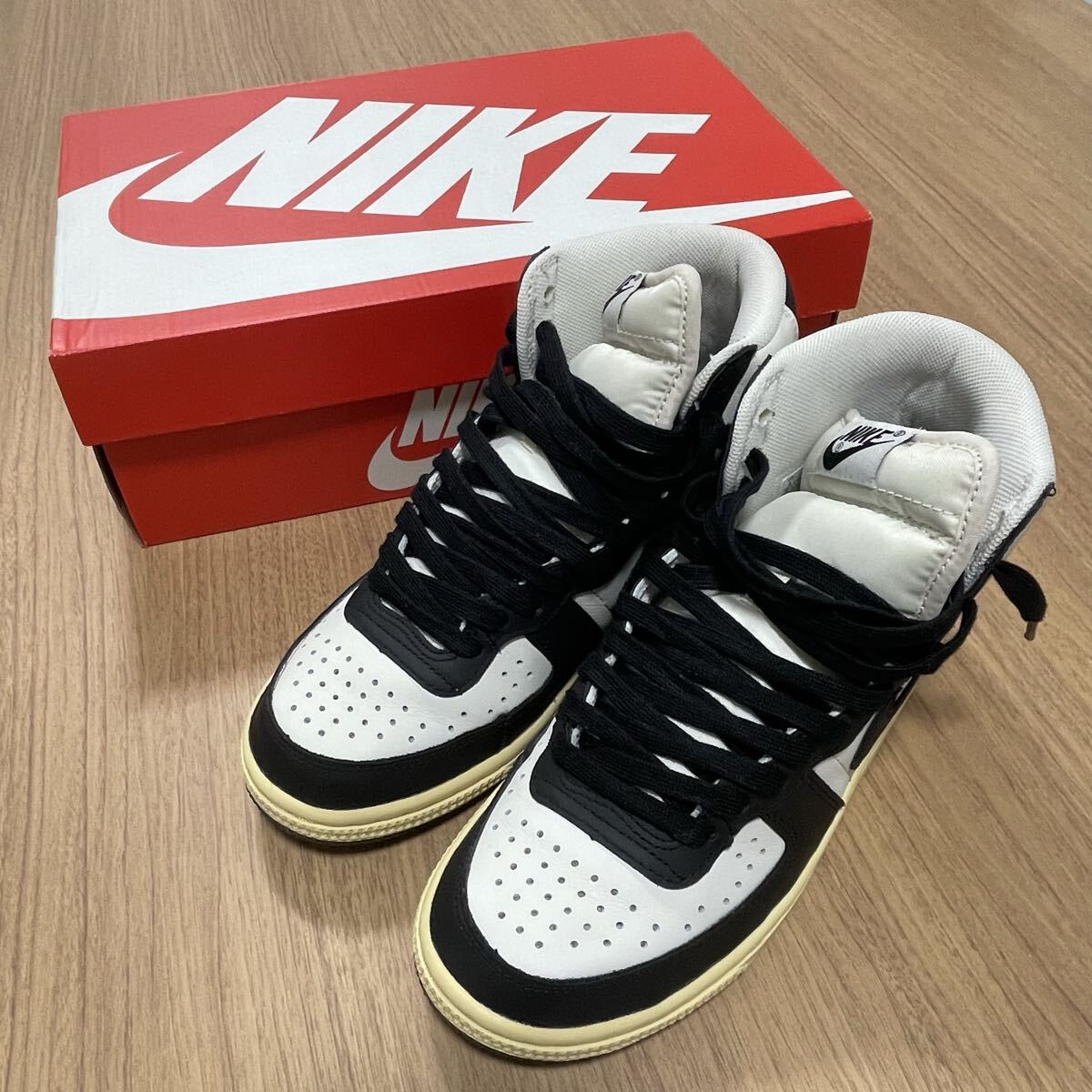 美品 NIKE ターミネーター ハイ ファントム ブラック 24.0cm スニーカー拍卖