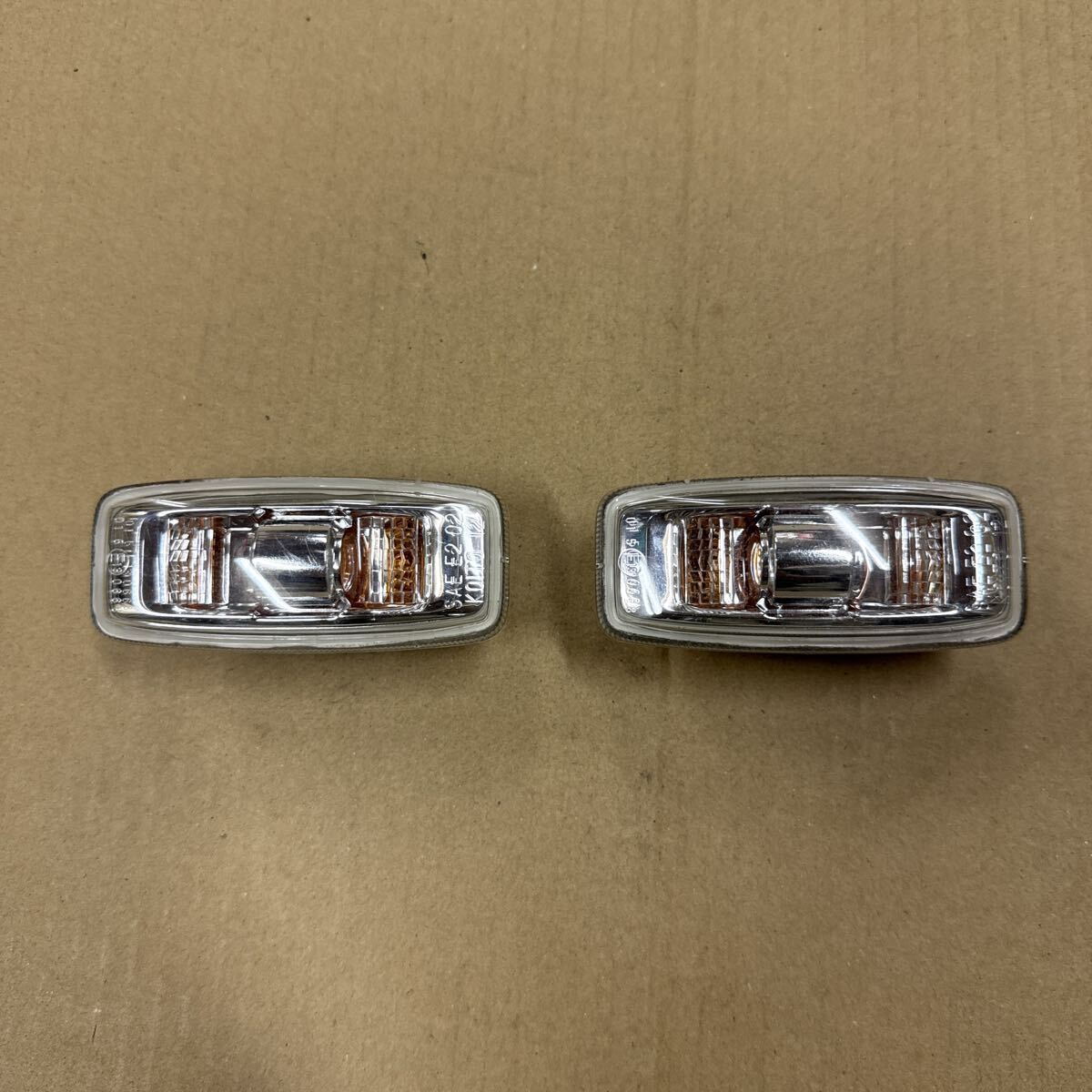 日産純正M35ステージア用 クリアサイドマーカー 前期 左右セット拍卖