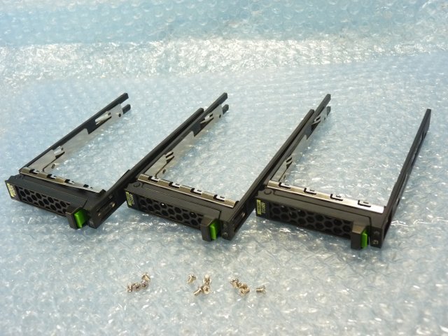 1SHQ // 3個セット ハードディスク(HDD)マウンタ 2.5インチ 用 / A3C40179841 / ラベル(600GB SAS 10k-C)//Fujitsu PRIMERGY RX2520 M4取外拍卖