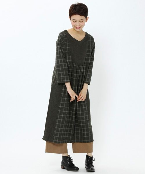 新品 ☆studio CLIP☆ コットン起毛チェック切り替えVネックワンピース拍卖