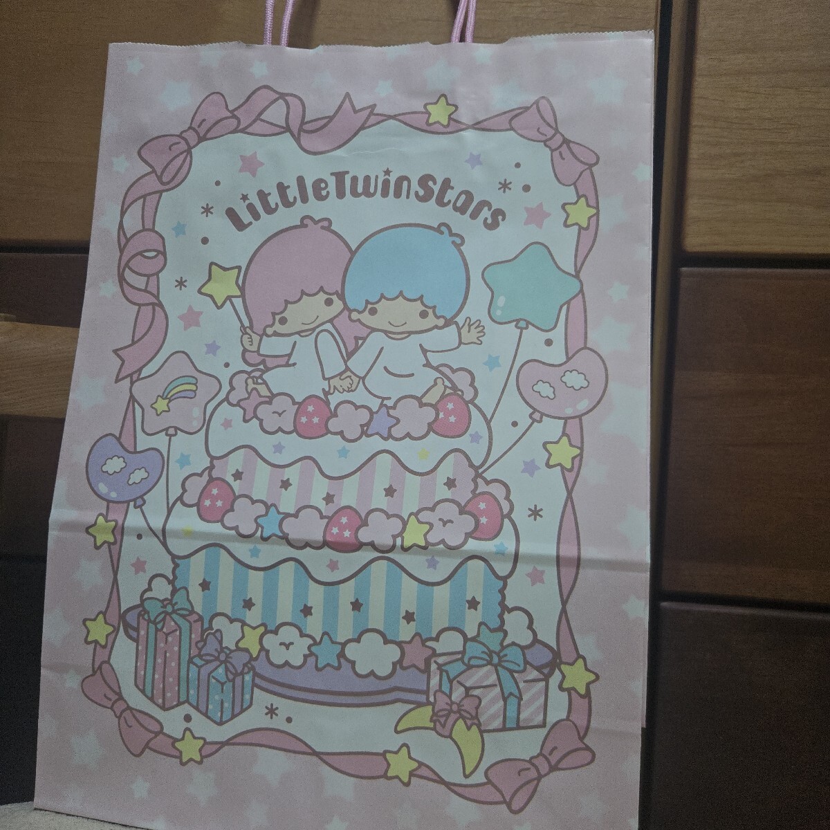 即決! キキララ 限定 2012年 紙袋 パーティー ケーキ プレゼント拍卖