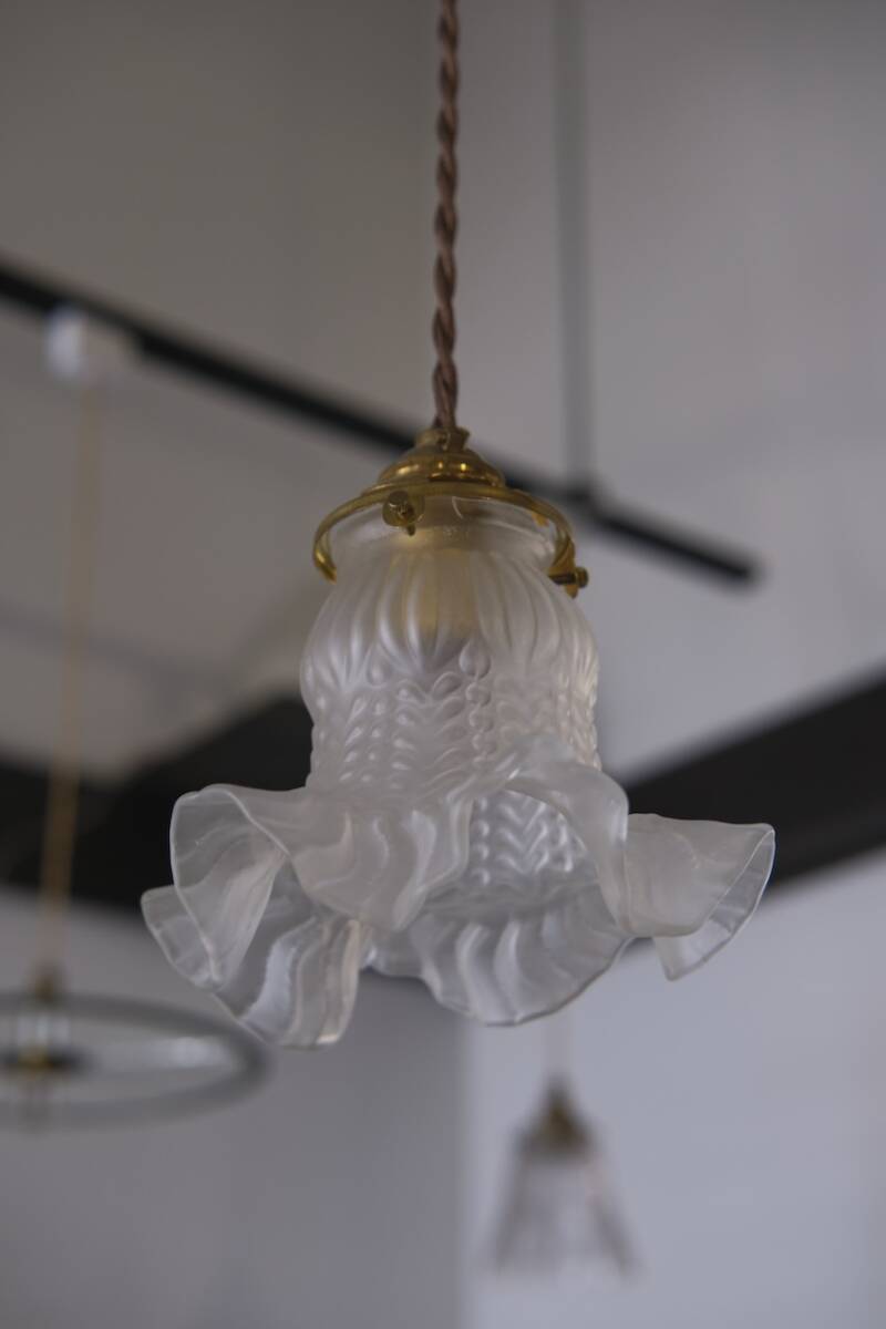 フランス アール・デコ アンティーク ガラス シェード フリル拍卖