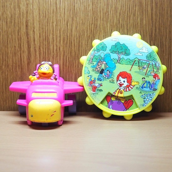 マクドナルド バーディ 飛行機 ベビロナ オモチャ 2個 セット アメトイ ミールトイ拍卖