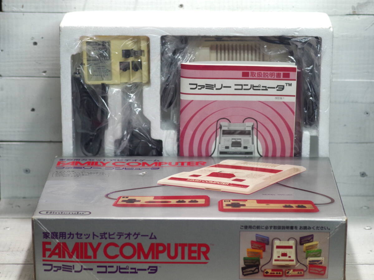 M13608【FC】希少 四角■■ボタン 初代ファミリーコンピュータ 箱/説明書/アダプタ/付属 美品 ファミコン famicom ゆうぱっく80拍卖