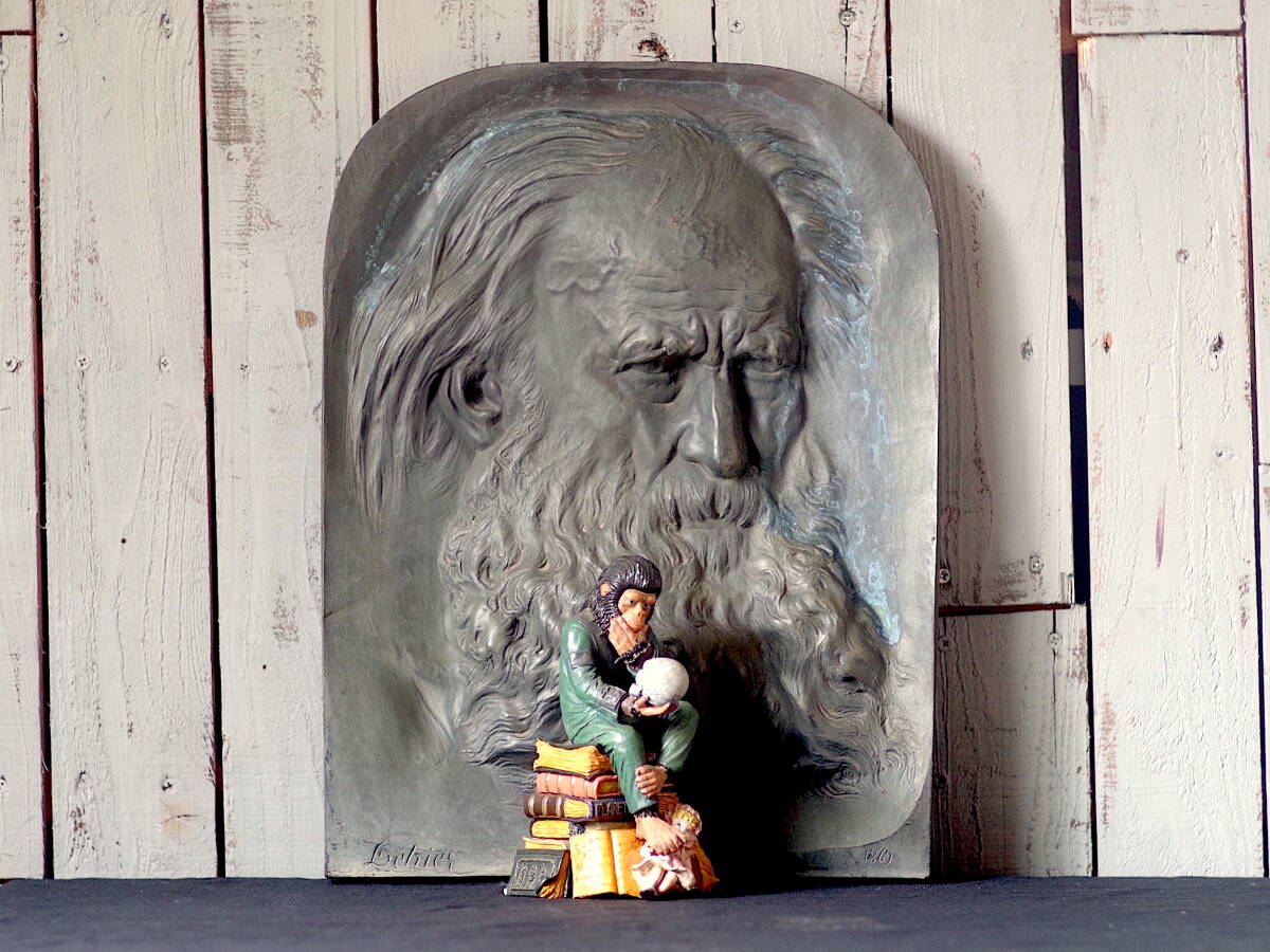 M13718【Art】ダーウィン スカル エイプ(猿の惑星)の置物と金属製の進化論 ダーウィンオーナメント Darwin Planet of the Apes 120サイズ拍卖