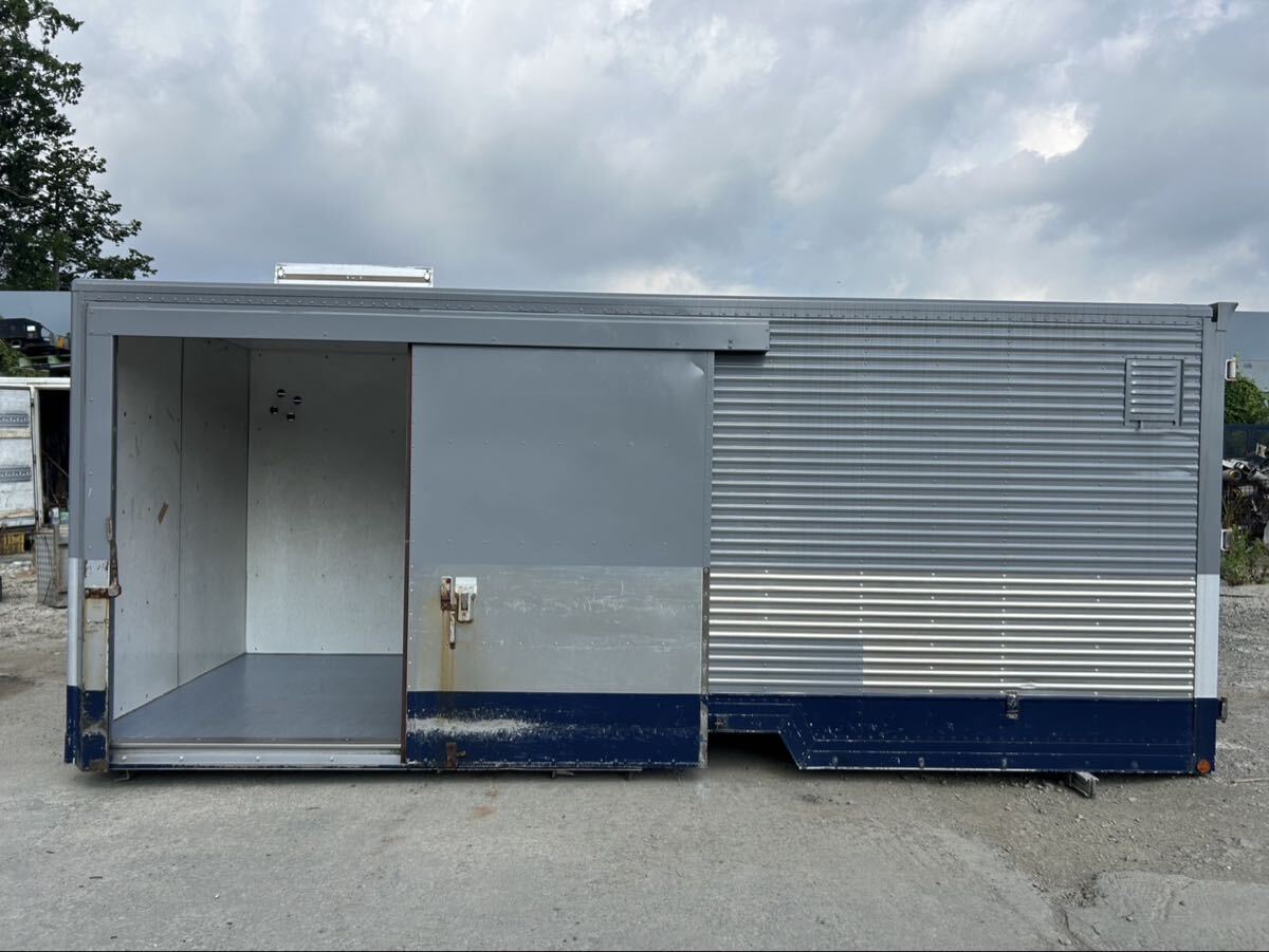 引き取り限定 三重県鈴鹿市発 物置 トラックのアルミ箱 バン ガレージ 倉庫 サイドスライドドア付き コンテナ S2拍卖
