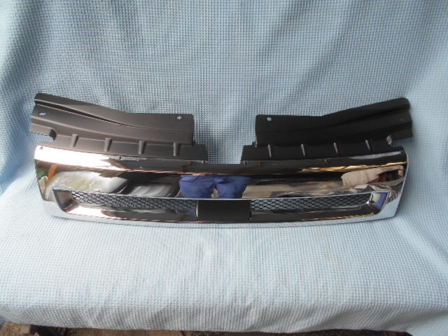 デリカ D5 CV5W マークレス メッキ グリル拍卖