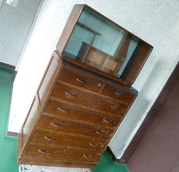 (☆BM)旧家蔵出し品 古い 箪笥 飾り棚 当時物 アンティーク 日本 家具 高さ154㎝ 古民家 骨董 ヴィンテージ 木製 レトロ 引き出し チェスト拍卖