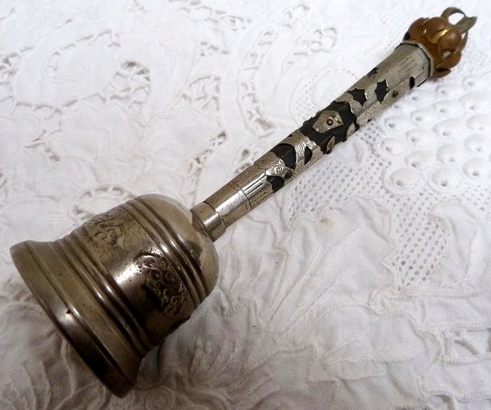 (☆BM)金剛鈴/五鈷杵 高さ21.8㎝/209g 御詠歌 全宗派 密教 仏具 法具 持鈴 金属製 仏教美術 仏具 鐘 仏器拍卖