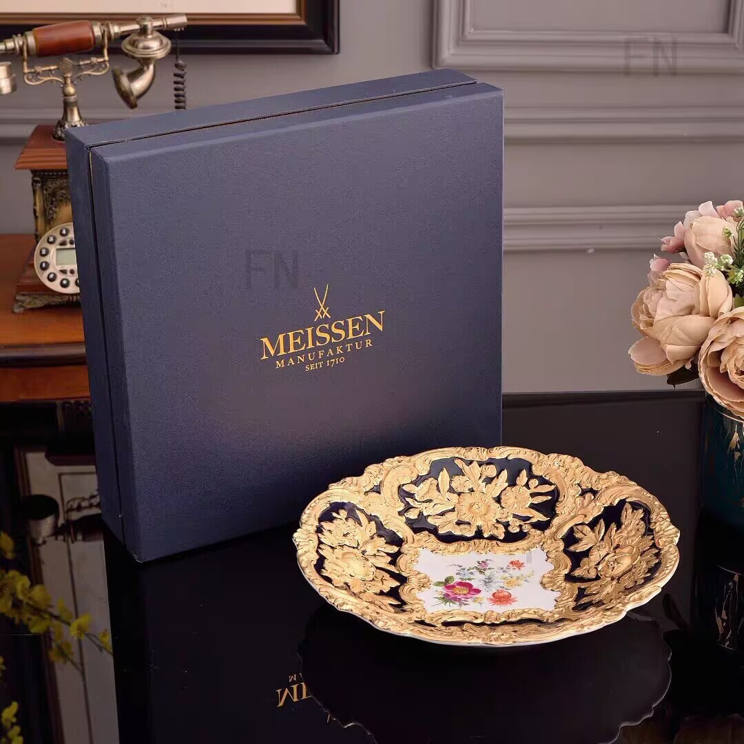 MEISSEN マイセン プレート フルーツプレート お皿 飾り皿 レリーフ フラワーブーケ 洋食器 12インチ ネイビー ms0010拍卖