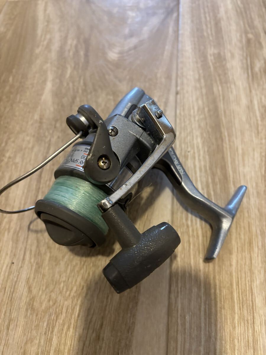 【中古品】SHIMANO HOLIDAY SPIN 4000 スピニングリール 釣具 リール フィッシング シマノ拍卖