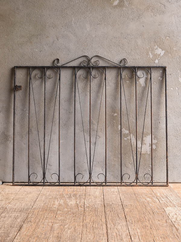 イギリスアンティーク アイアンフェンス ゲート柵 ガーデニング 13261拍卖