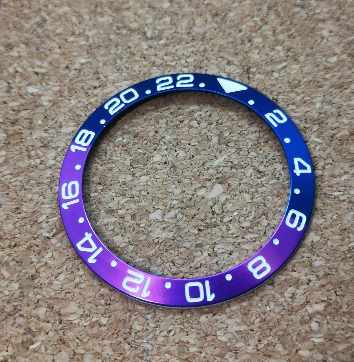 ベゼルインサート フクシア 外径 38mm 内径 30.5mm 腕時計 ウォッチ カスタム 交換 修理 補修 パーツ MOD 等 拍卖