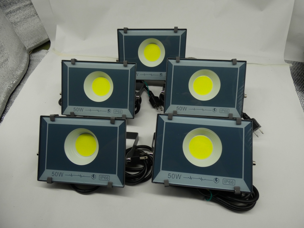 5台セット!【COBチップ搭載】LED50W投光器拍卖