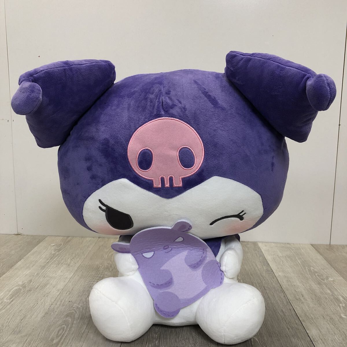 321 クロミ 超超BIGぬいぐるみ バクだっこ タグ付 サンリオ ぬいぐるみ 大きい サイズ kawaii kuromi拍卖