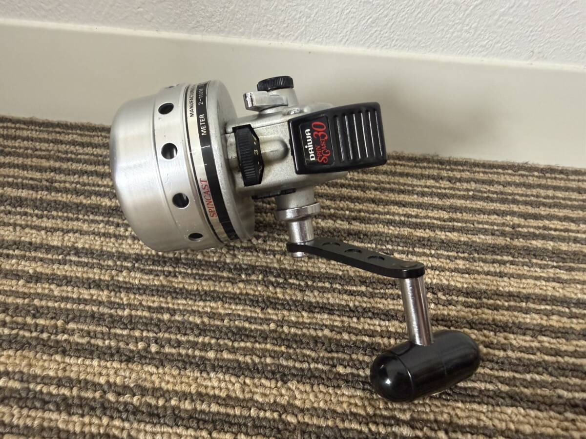 Daiwa、 ダイワ、SPINCAST、スピンキャスト、ST-30拍卖
