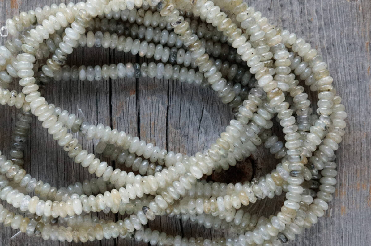 *labradorite button type拍卖