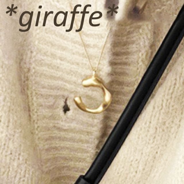 C205 匿名配送 ネックレス レディース ゴールド C型 ペンダント s925 刻印あり シンプル レトロ C字 可愛い拍卖