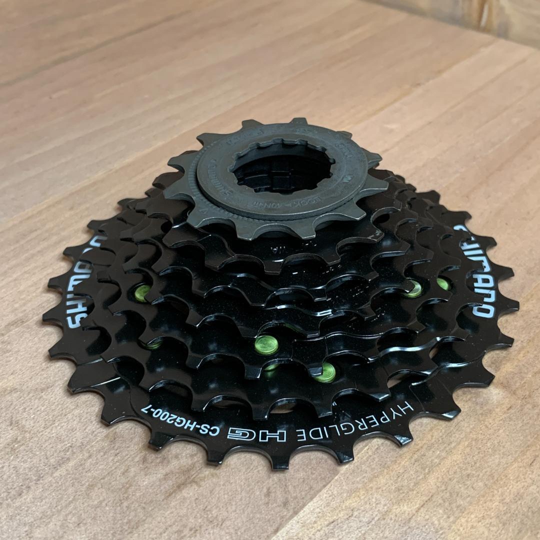 【新品】SHIMANO CS−HG200-7 7速 スプロケット 12-28T拍卖