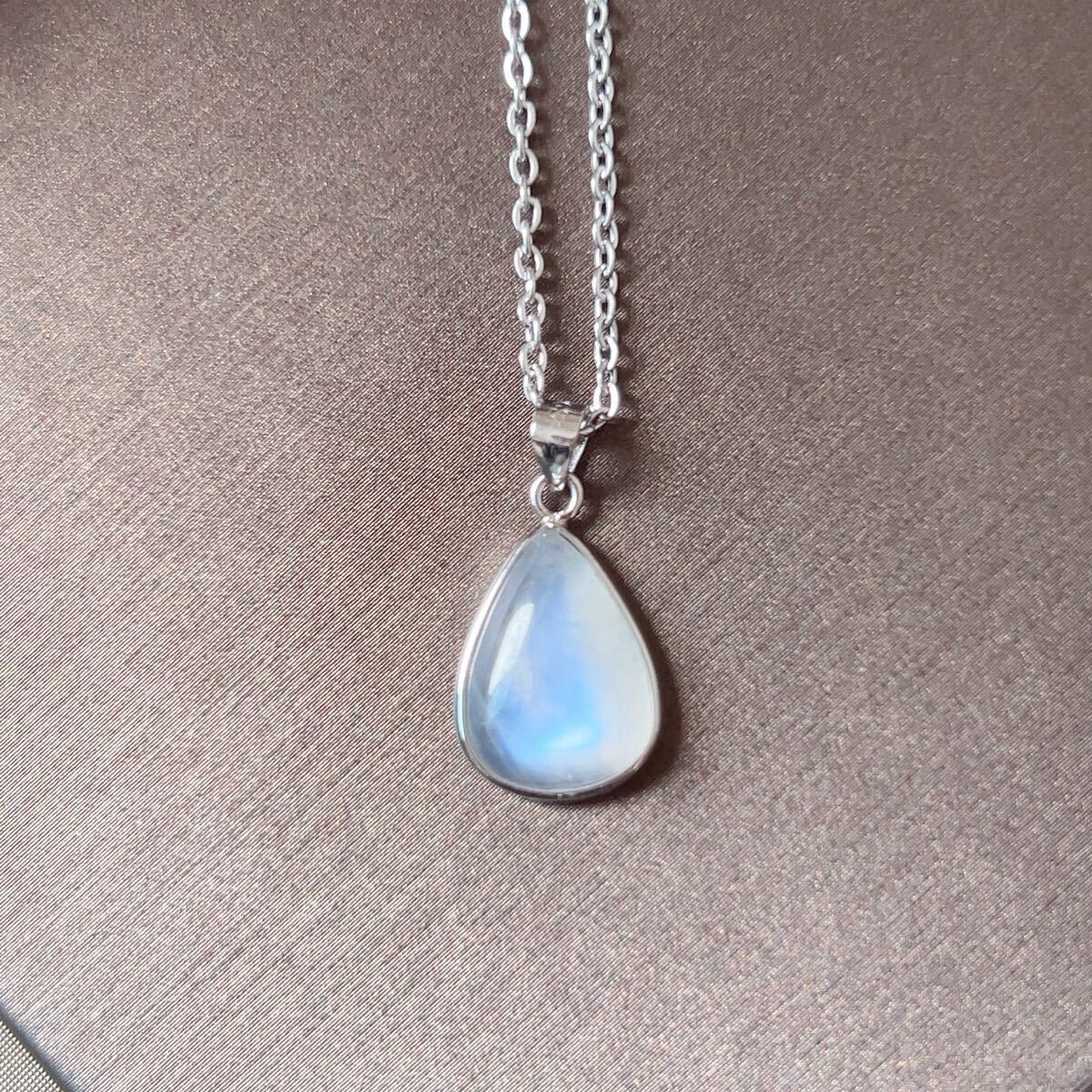 ◇ブルームーンストーン◇ シラー強め◇ペンダント◇ネックレス◇S925印字◇パワーストーン◇天然石◇巾着袋付き◇プレゼントに039P81108拍卖