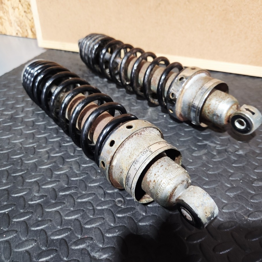 ホンダ HONDA 純正 CB400four NC36 リアサスペンション サスペンション リアショック リア拍卖