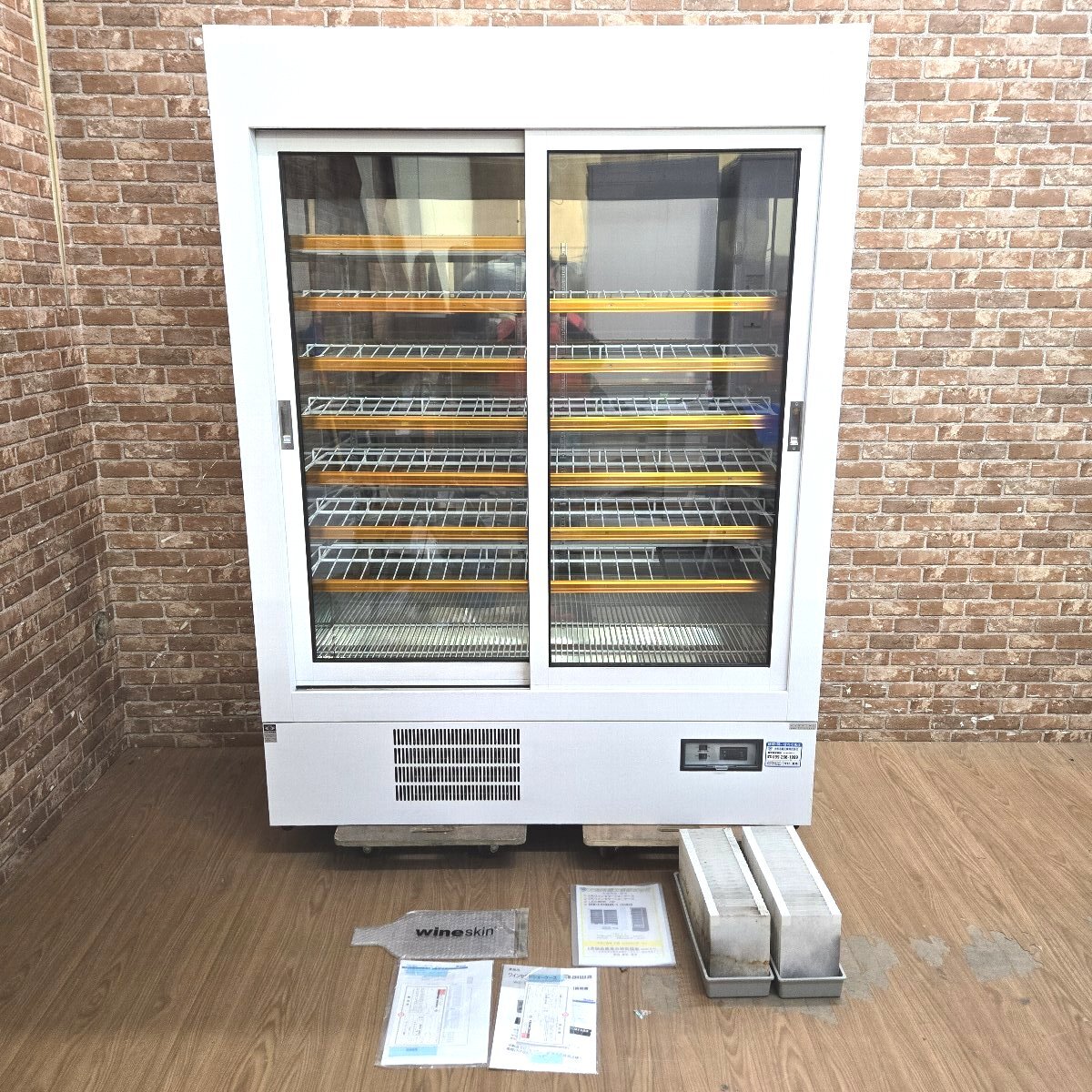 ★☆*5h024 ダイワ 冷蔵ショーケース 531WU 1051L 100V 2019年製 業務用 ワインセラー ワインクーラー 美品 動作保証品♪☆★拍卖