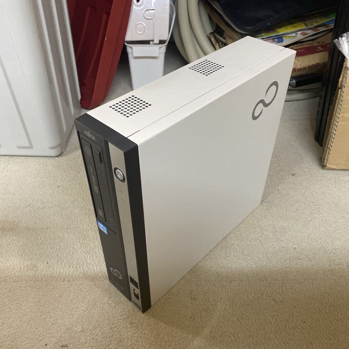 FUJITSU富士通 ESPRIMO D551 Windows XP/ SP3 / Corei3-3220 / メモリ4GB/ 新品SSD120GB ①拍卖